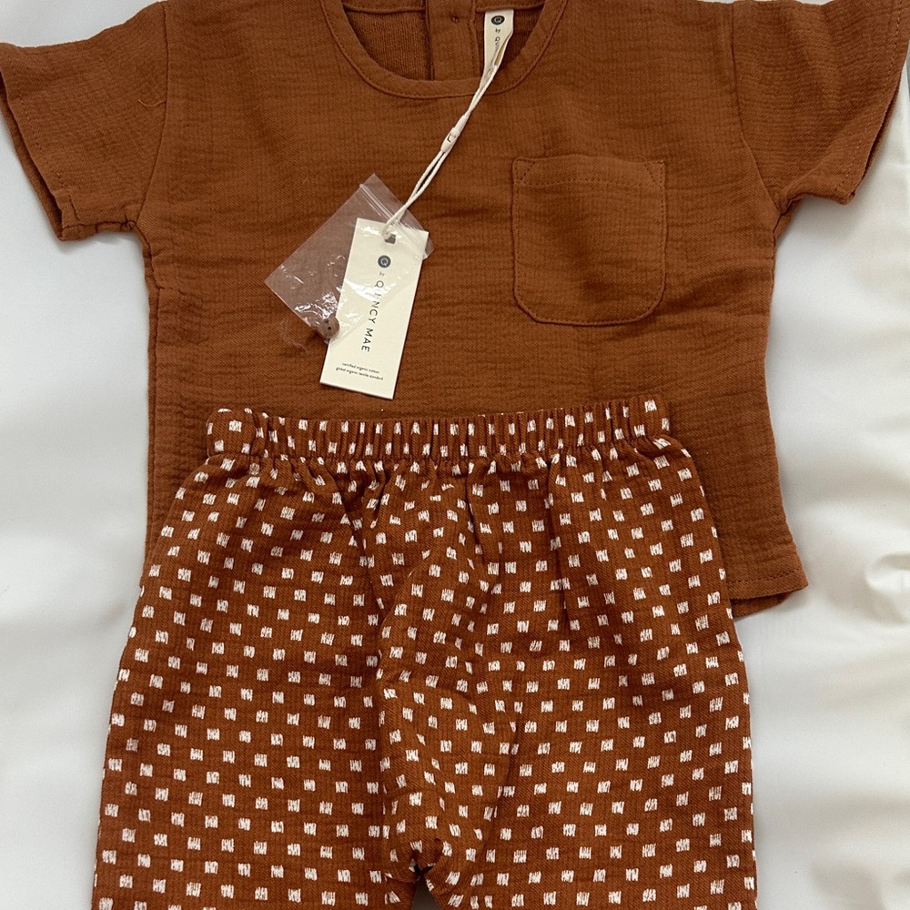 Quincy Mae Brown Kids Matching Set